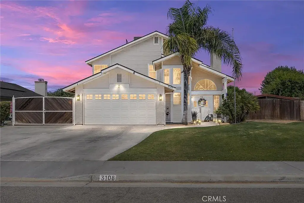 3108 Holbrook St, Bakersfield