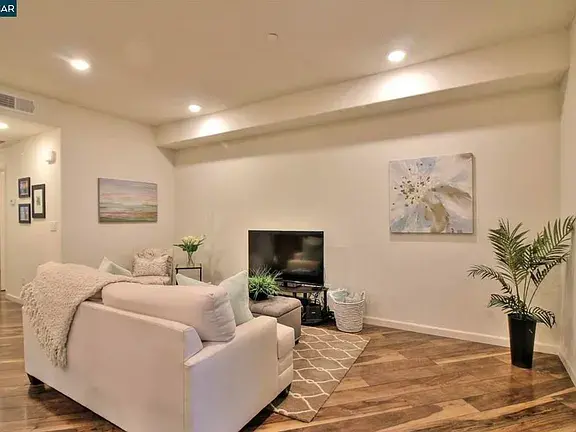 3 Bedroom Condo ready for rent in Ramon