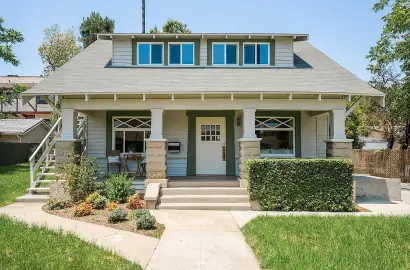 A + Realty & Mortgage Apartment